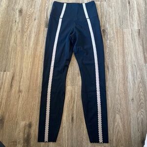 𝅺NIKE Yoga Luxe high rise 7/8 length